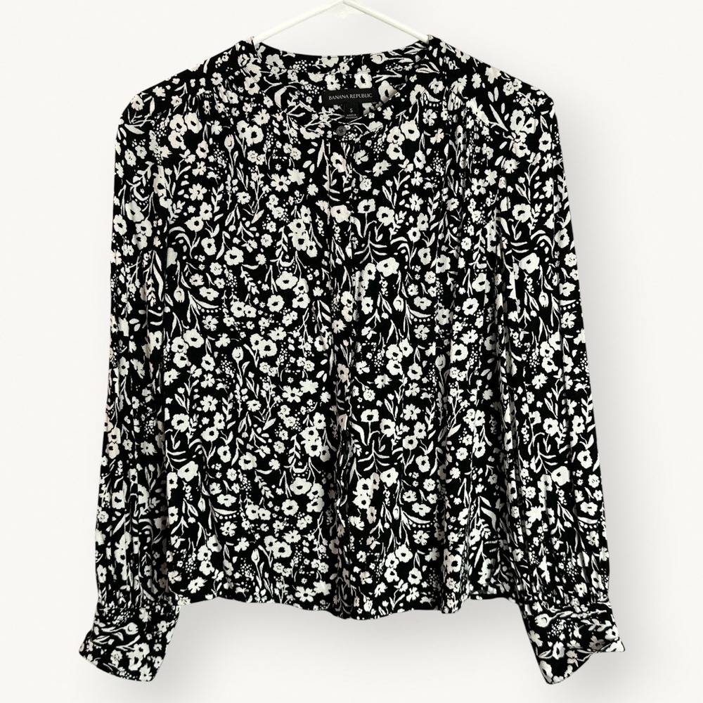 Banana Republic Black White Floral Viscose Blouse S Button Front Office Career